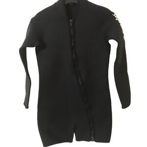 Action Plus Neoprene Nylon Jersey Short Wetsuit ML Scuba Surfing